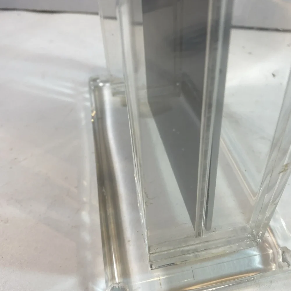 Van Teal Art Deco MCM Lucite Sculpture Mantle Clock‎ Mirrored Face Brass Hands